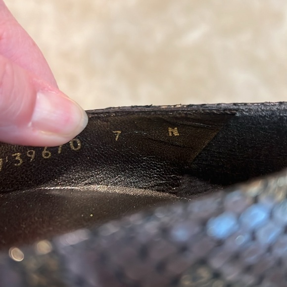 Stuart Weitzman platform python print stilettos great condition size 7M - Picture 12 of 12